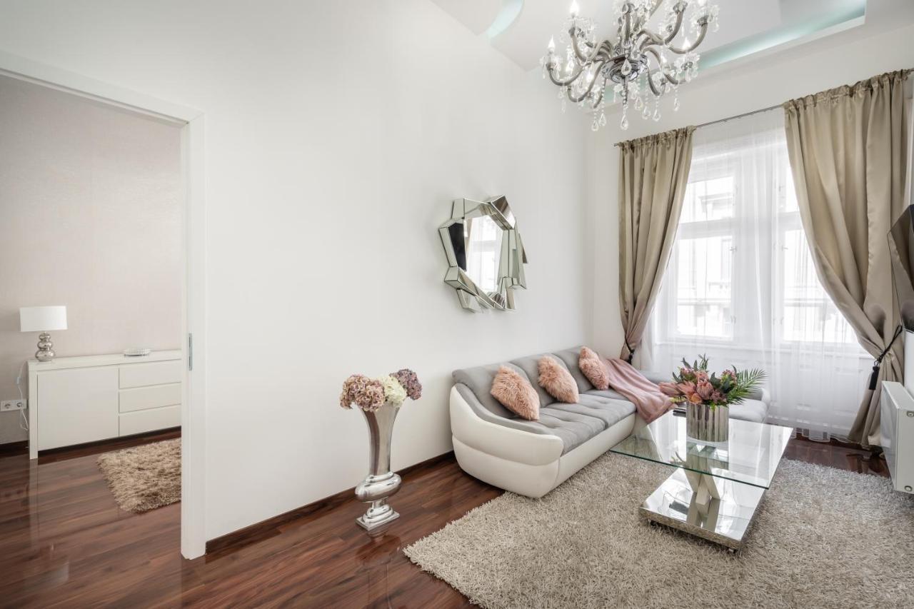 Opera Luxury Apartment With Free Parking Budapest Exterior foto