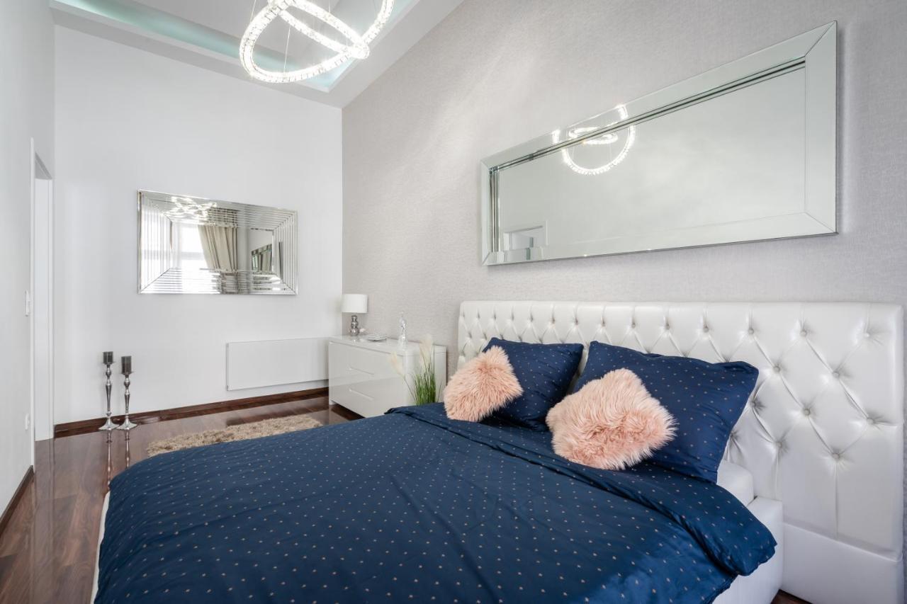 Opera Luxury Apartment With Free Parking Budapest Exterior foto