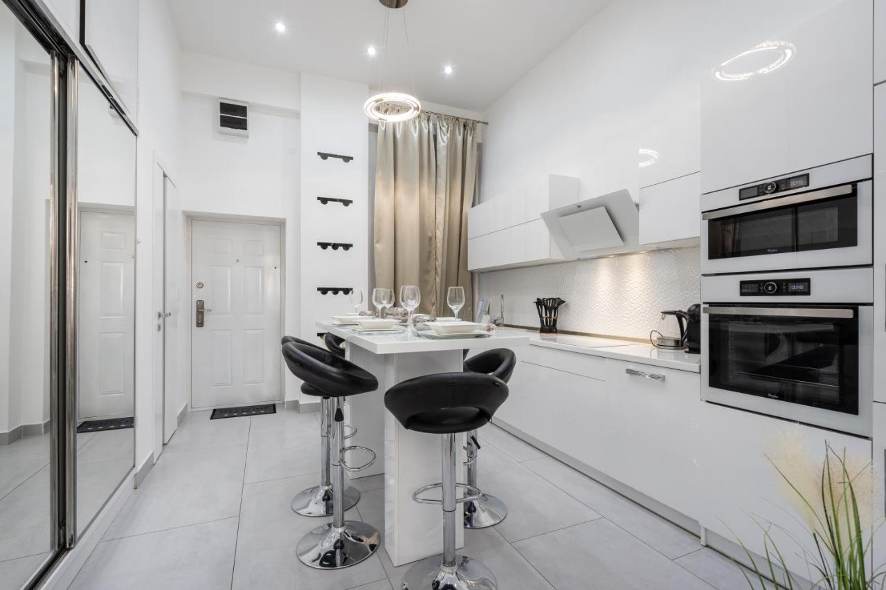 Opera Luxury Apartment With Free Parking Budapest Exterior foto